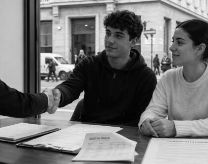 Decreto Lavoro 2026: salario giusto, incentivi all’occupazione e stretta sul caporalato digitale